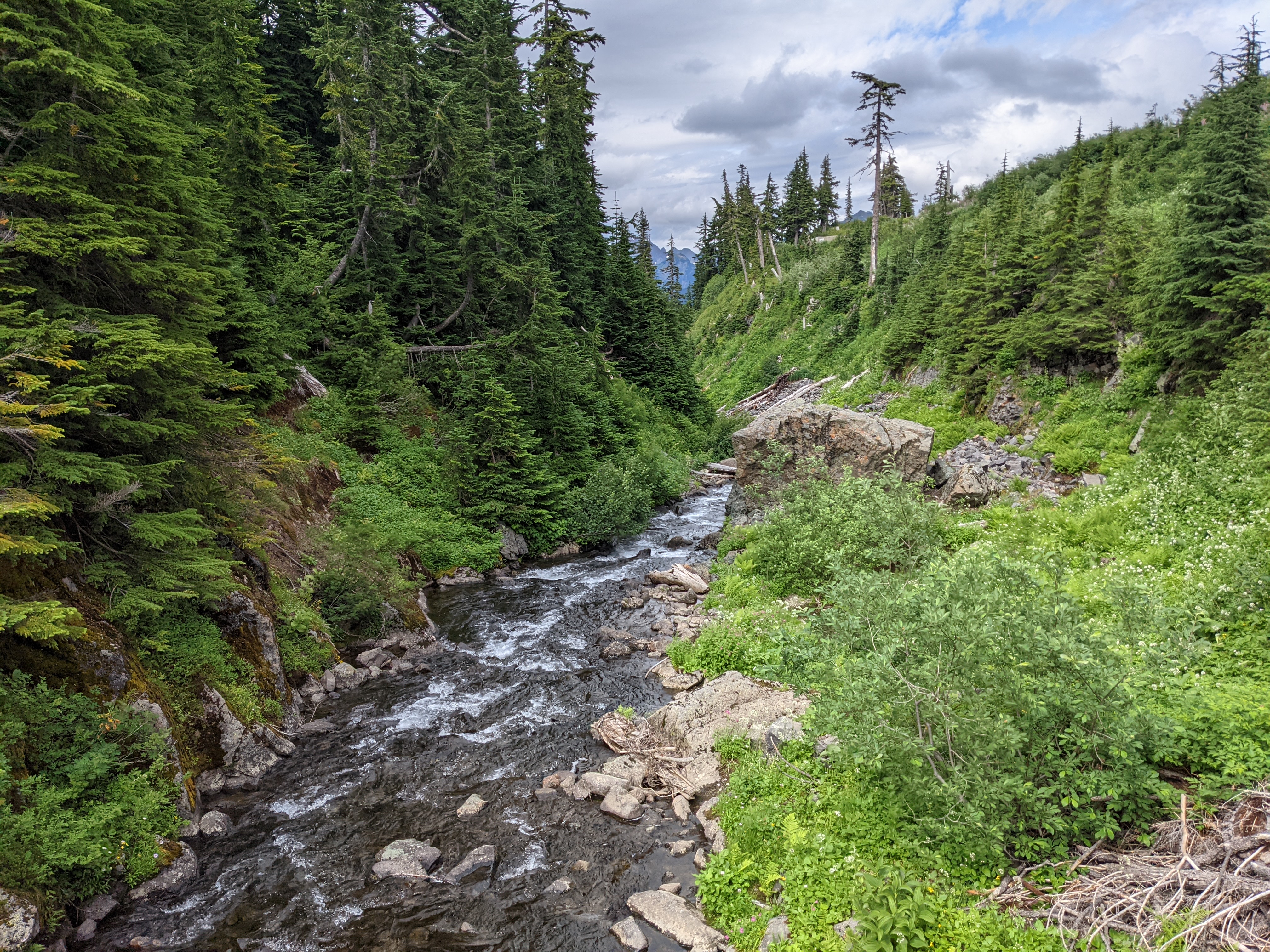 unidentified river on Artist Point