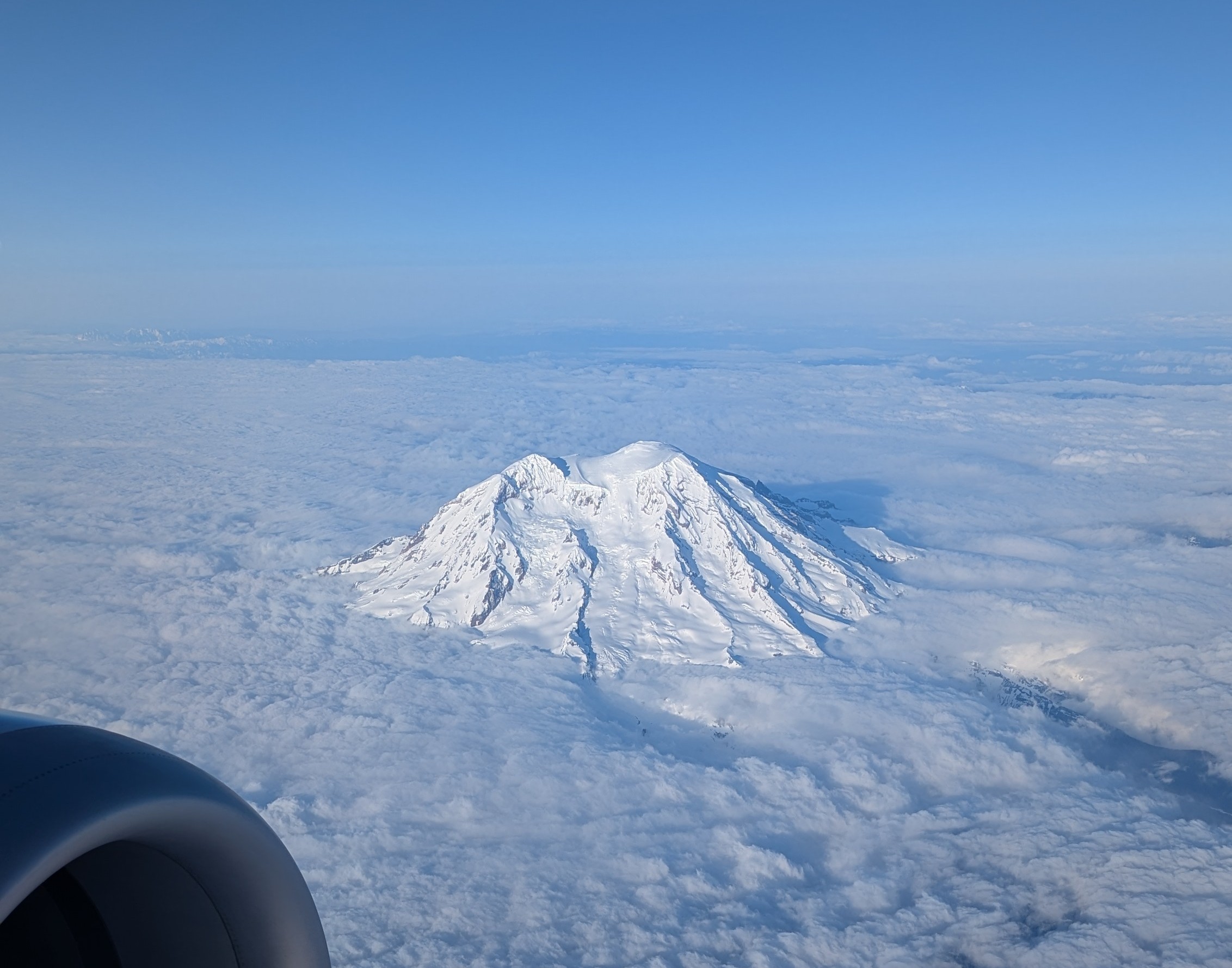 aerial photograph of Mount St. Helens